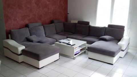 Grand canap d'angle 2300 Clisson (44)