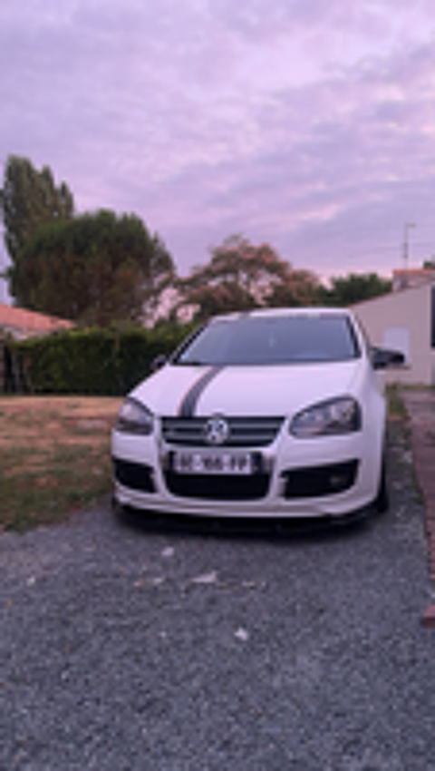 Golf 2.0 TDI 140 FAP CR Confortline 2008 occasion 03390 Blomard