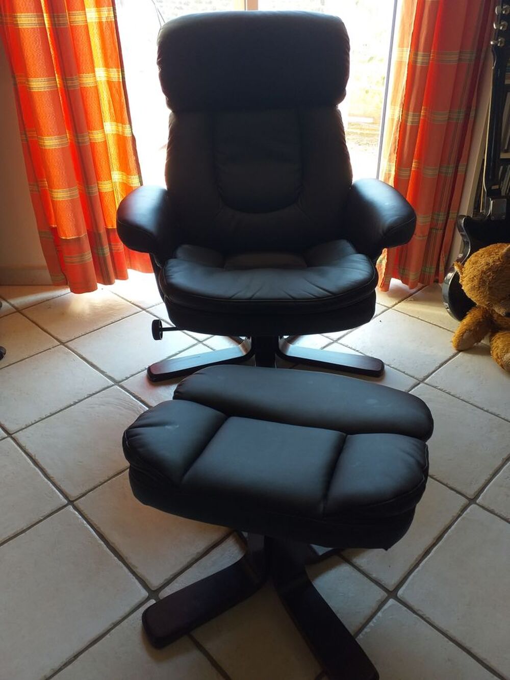 canap&eacute; d'angle 6places + fauteuil Meubles