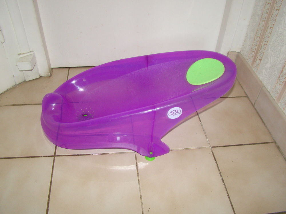 Transat de bain b&eacute;b&eacute; dBb Remond
Puériculture