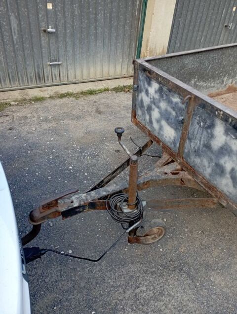 à  vendre remorque ancienne 200 02400 Chteau-thierry