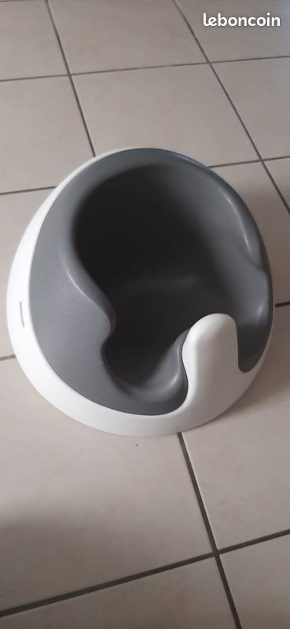 Siege de sol confortable pour b&eacute;b&eacute; Puériculture