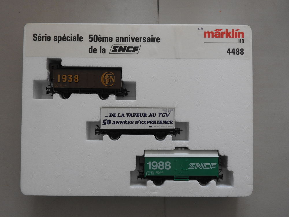 Echelle HO ? M&auml;rklin Coffret " 50 ans SNCF " r&eacute;f. 4488 
