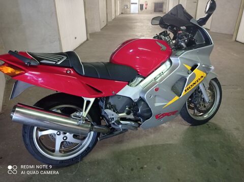 Moto HONDA 1999 occasion Le Mans 72100