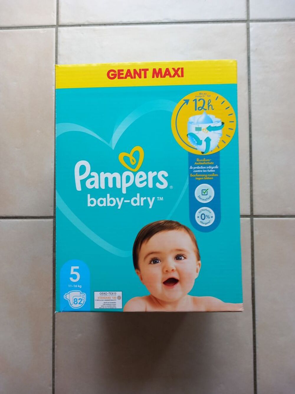 Couches Pampers Puériculture