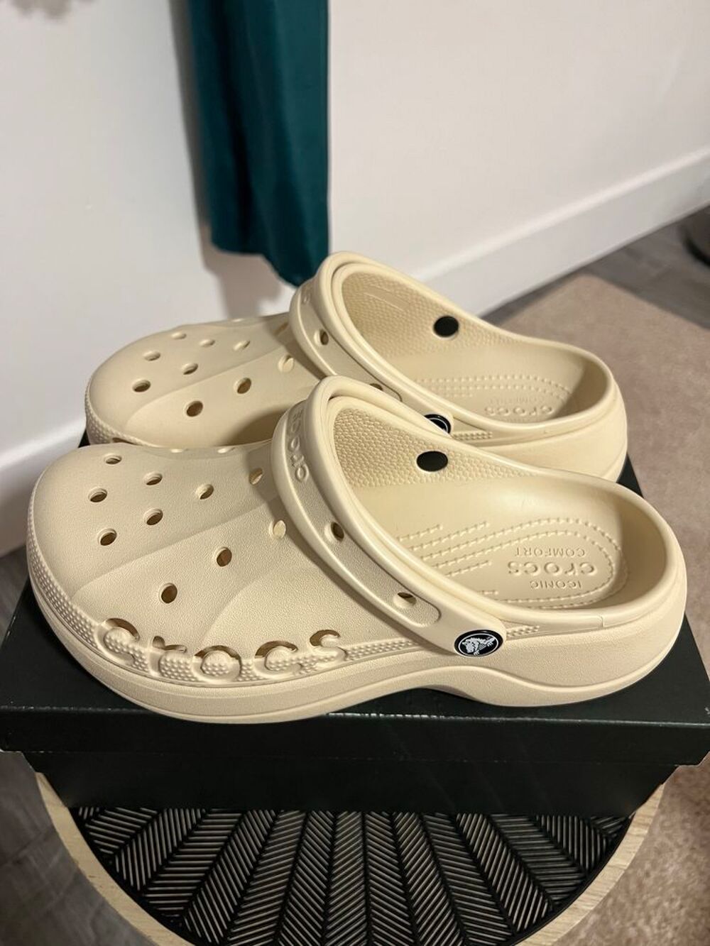 Crocs pour femme neuf taille 39 Chaussures