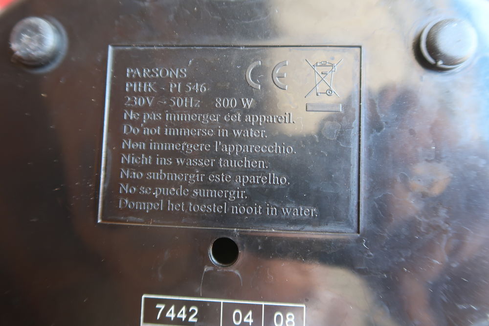 CAFETIERE NOIRE PARSON Electroménager