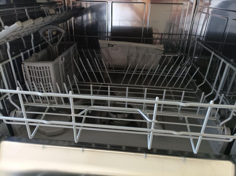Lave vaisselle Bosch compact 55/55 Electroménager
