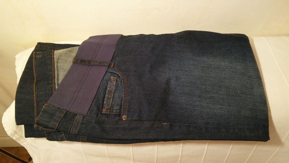 PANTALON DE GROSSESSE Vêtements