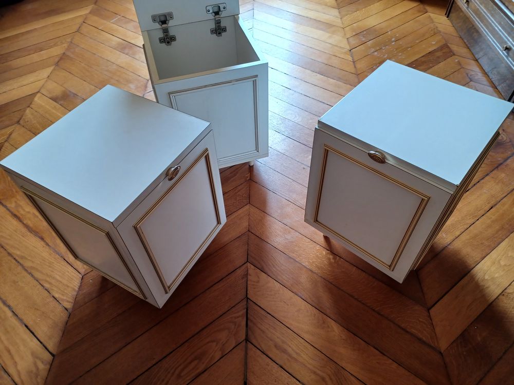 Petits rangements style ancien Meubles