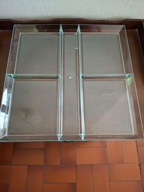 4 plateaux  � compartiments 15 Gaillac (81)