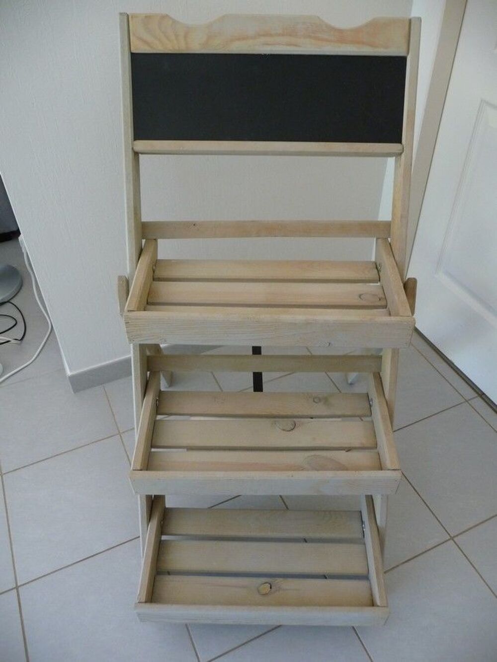 Etag&egrave;re en bois range pots pliante et avec ardoise Meubles