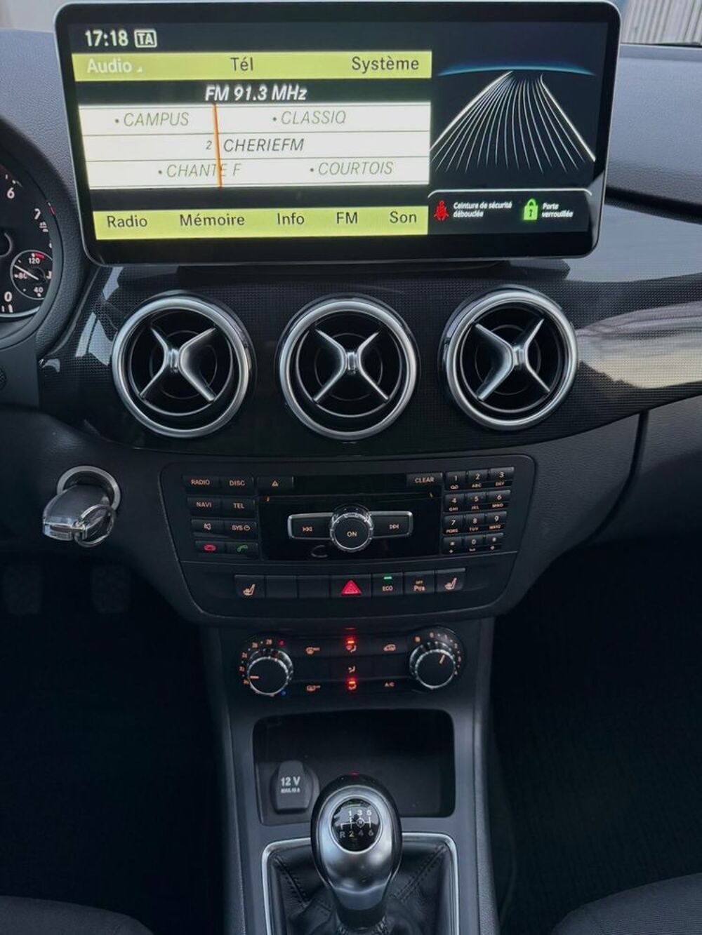 Classe B 180 BlueEFFICIENCY Design 2012 occasion 78300 Poissy