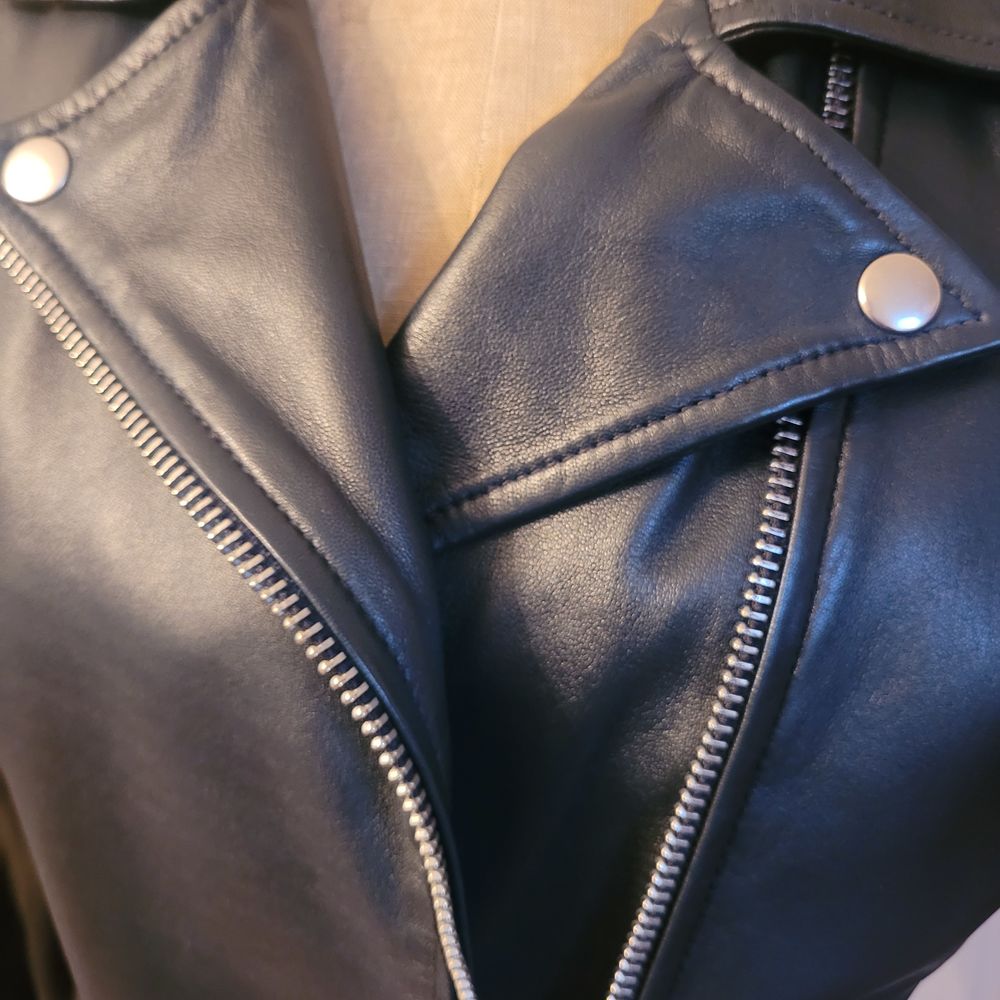 PERFECTO LOXWOOD BLEU CUIR AGNEAU Vêtements
