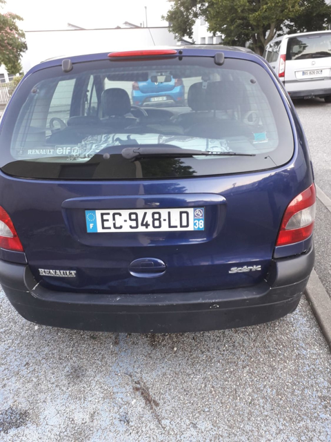 Renault M&eacute;gane Classic MEGANE SCENIC TYPE I PHASE 2 2002 occasion Vienne 38200