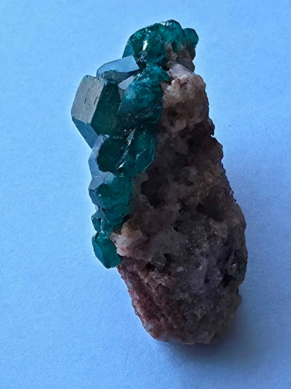 Splendide Dioptase sur Matrice-Katanga, RDC-12g 