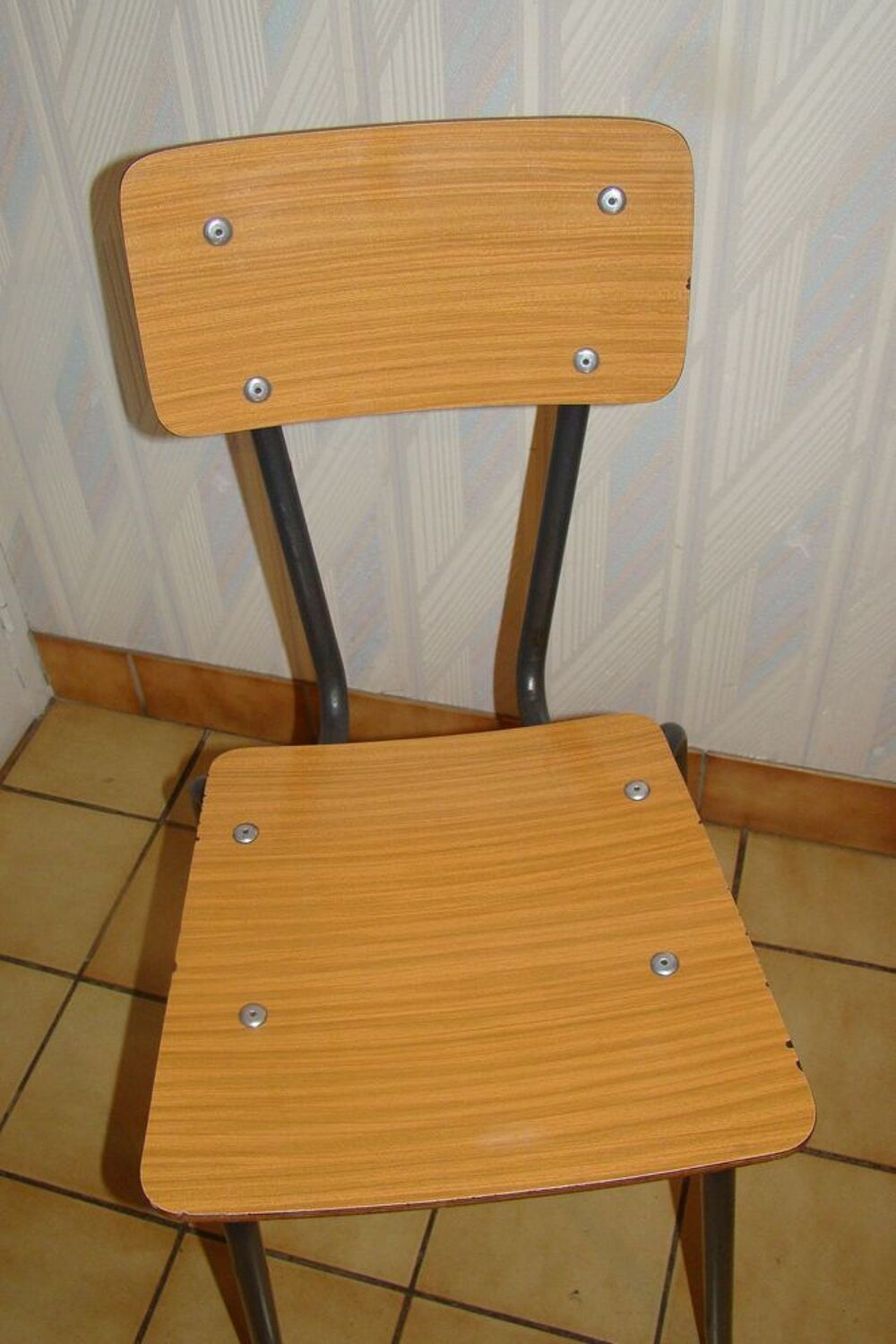 Ancienne chaise en formica - vintage Meubles