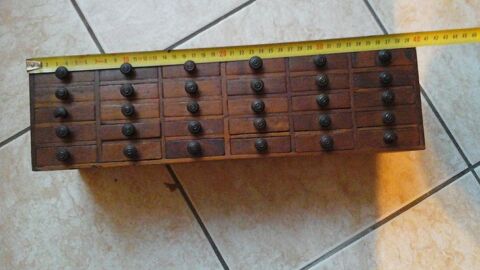 boite ancienne horloge 80 Athies-sous-Laon (02)