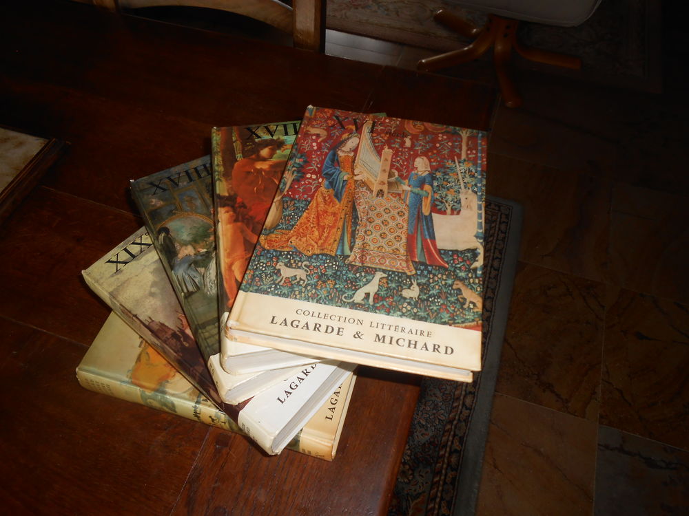 LIVRES COLLECTION LITTERAIRE Livres et BD
