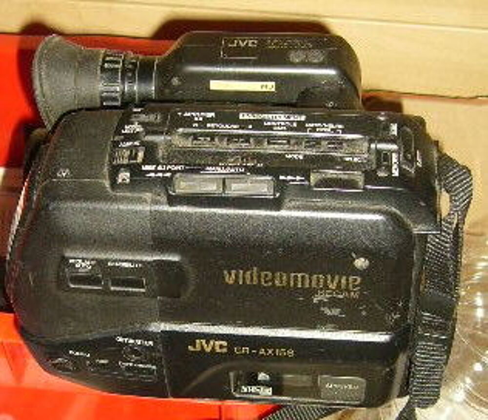 Camescope VHSC JVC GR-AX15S &agrave; r&eacute;parer ou pi&eacute;ces Photos/Video/TV