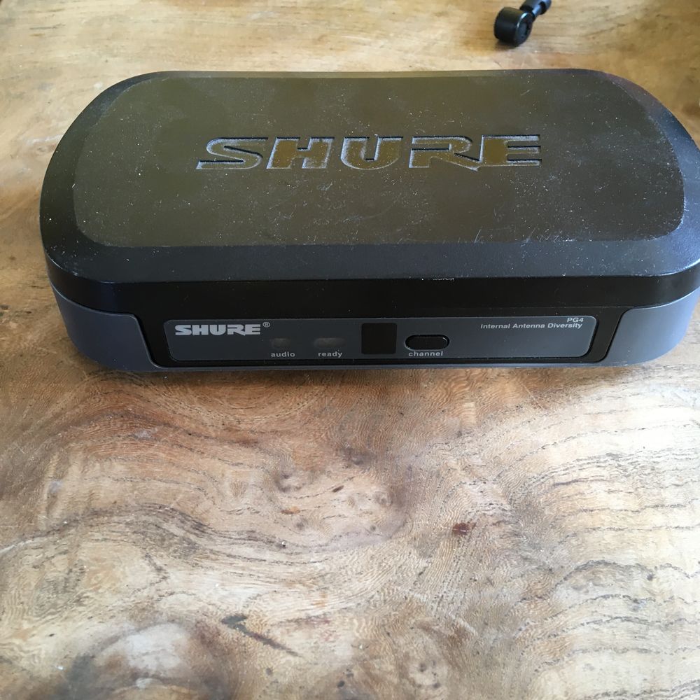 &eacute;metteur ceinture BLX 1 et R&eacute;cepteur PG 4 Shure Audio et hifi