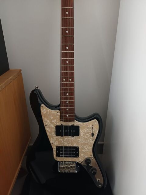 Fender Marauder 400 La Tour-de-Salvagny (69)