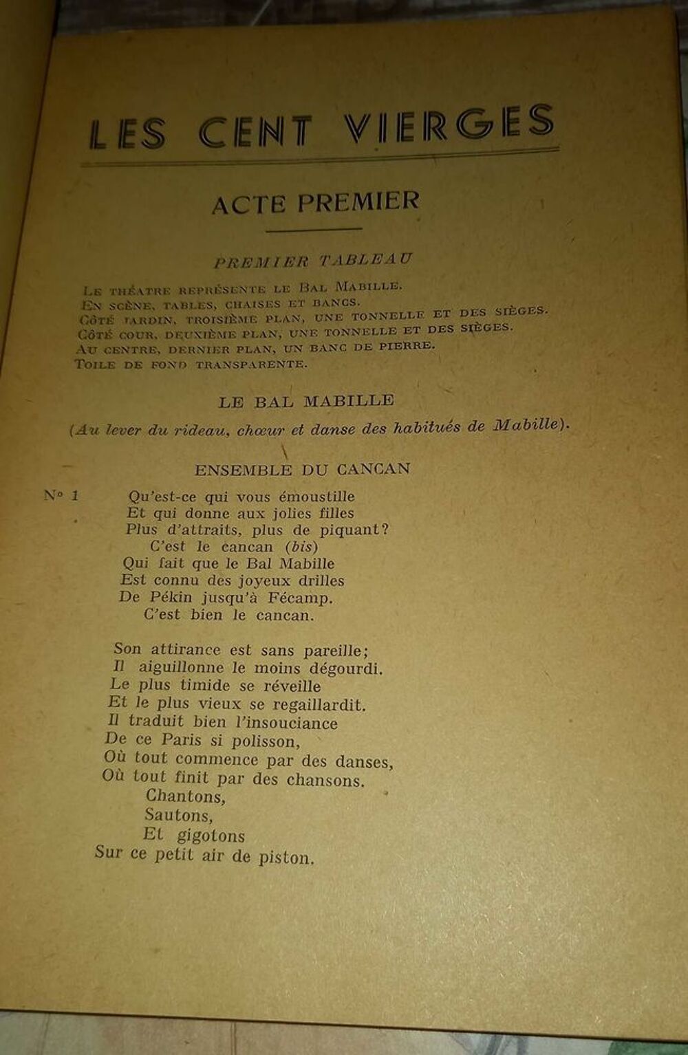 l op&eacute;rette pi&egrave;ce de th&eacute;&acirc;tre les cent vierges 