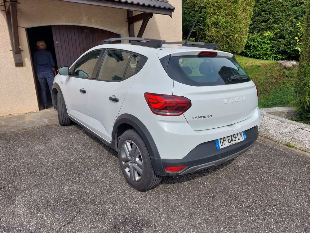 Sandero ECO-G 100 Stepway Essential 2023 occasion 73000 Chamb&eacute;ry