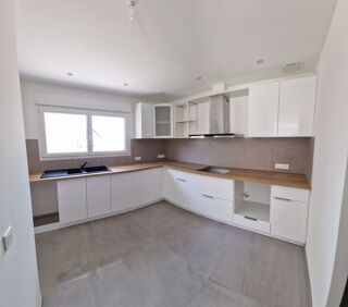  Maison � louer 5 pi�ces 130 m�