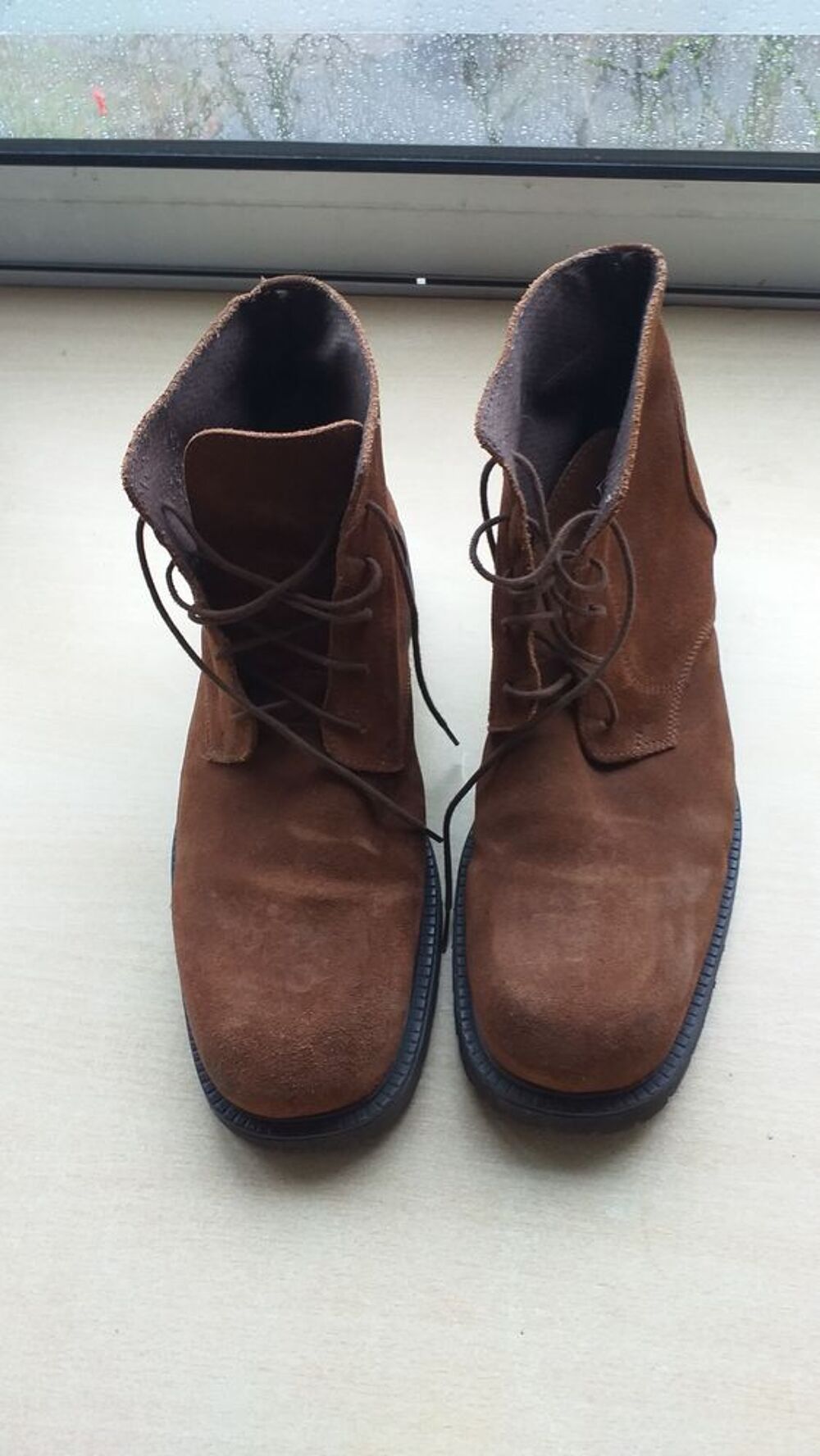 Chaussures en cro&ucirc;te de cuir, Chaussures