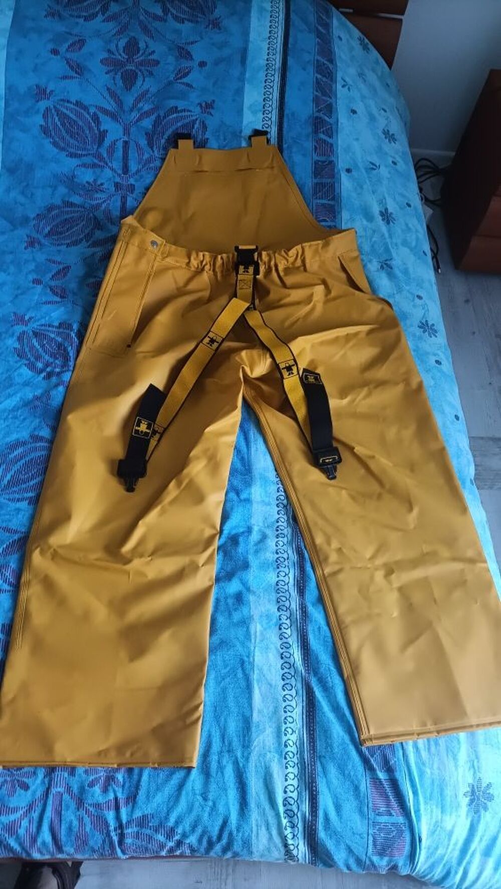 lot Guy Cotten salopette et vareuse epi1 neuf jamais servi. Vêtements