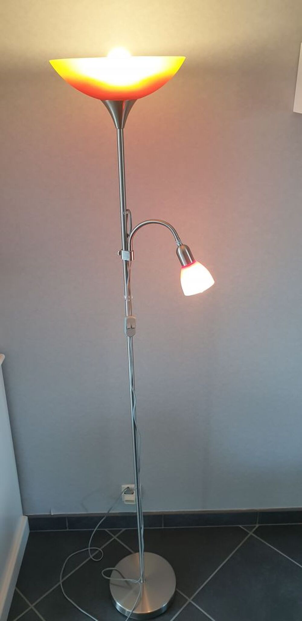 Lampe de salon Meubles