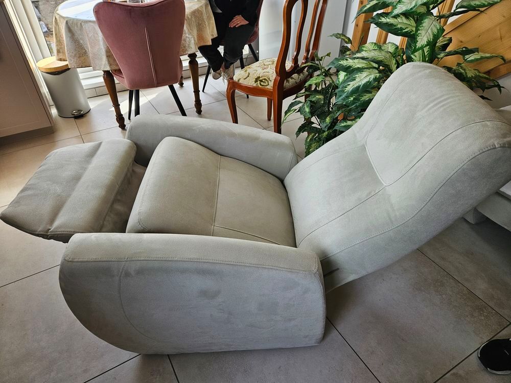 2 relax fauteuils alcantara amande neufs Meubles