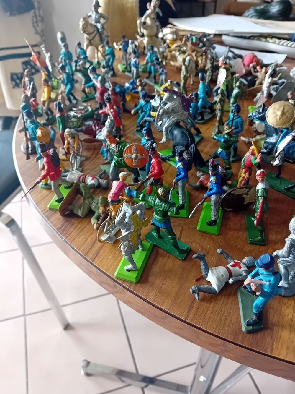 figurine soldats ann&eacute;e 70.elastolin linux deetails britains Jeux / jouets