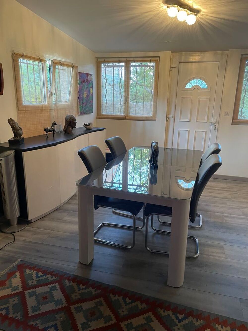 salle &agrave; manger compl&egrave;te buffet table chaises moderne Meubles