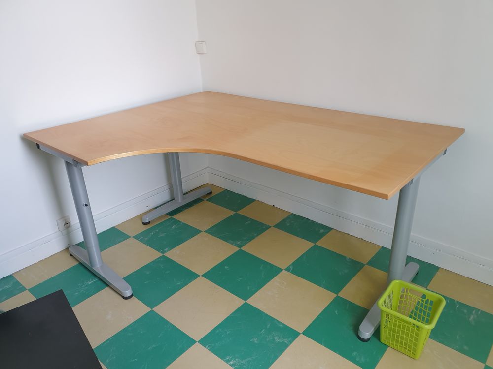 bureau Ikea +caisson Meubles