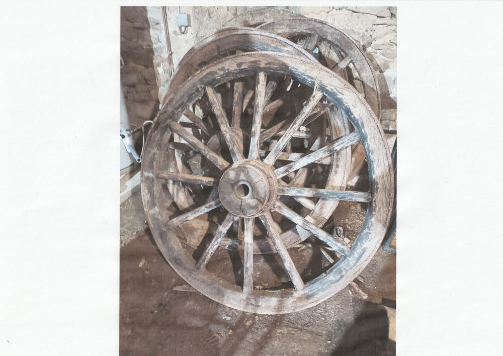 roues de charrette Décoration