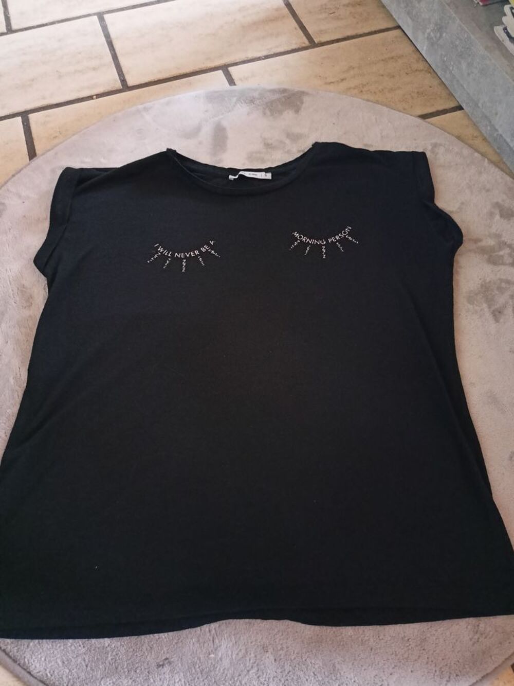 t-shirt femme Vêtements