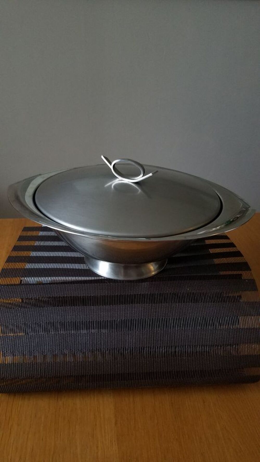 Soupi&egrave;re/Fruiti&egrave;re Cuisine
