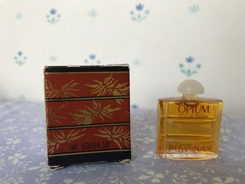 Miniature de parfum 5 Vincennes (94)