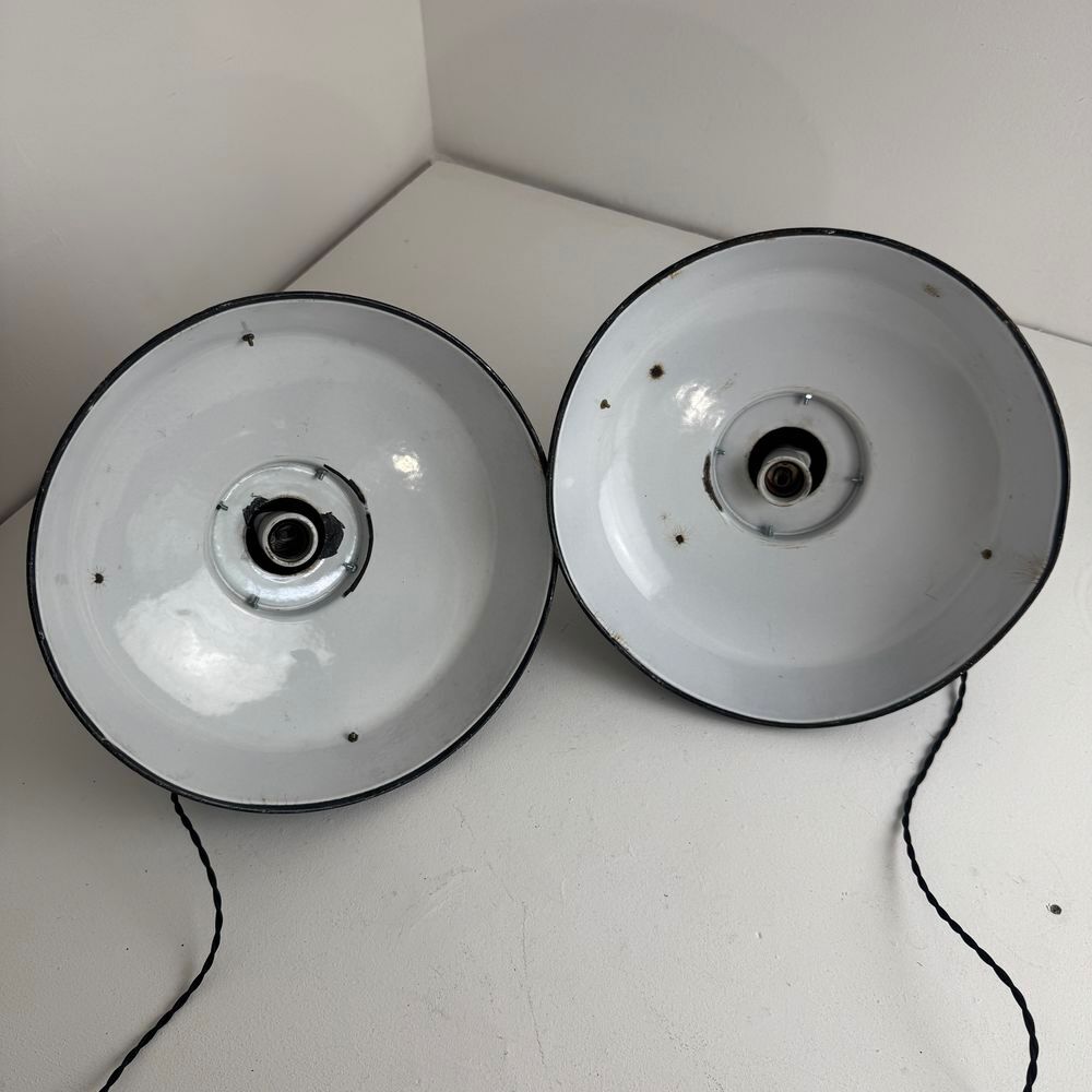 PAIRE D'ANCIENNES SUSPENSIONS EMAILL&Eacute;ES " MAZDA " 35 CM INDU Décoration