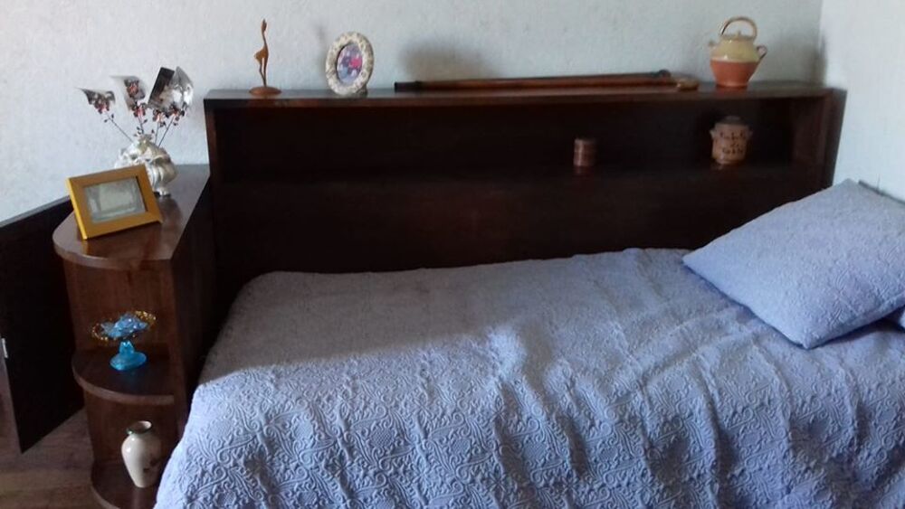 magnifique cosy ancien en noyer Meubles
