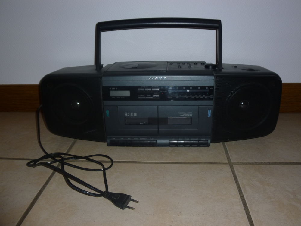 RADIO CD DOUBLE CASSETTE GRUNDIG Audio et hifi