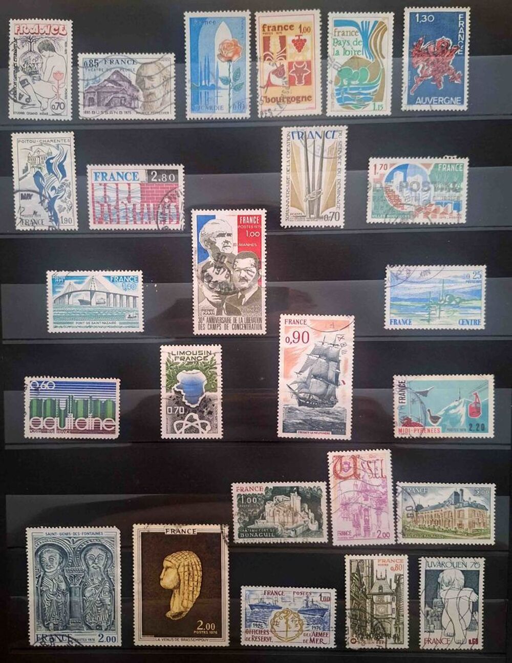 S&eacute;rie de timbres de collection de France E 