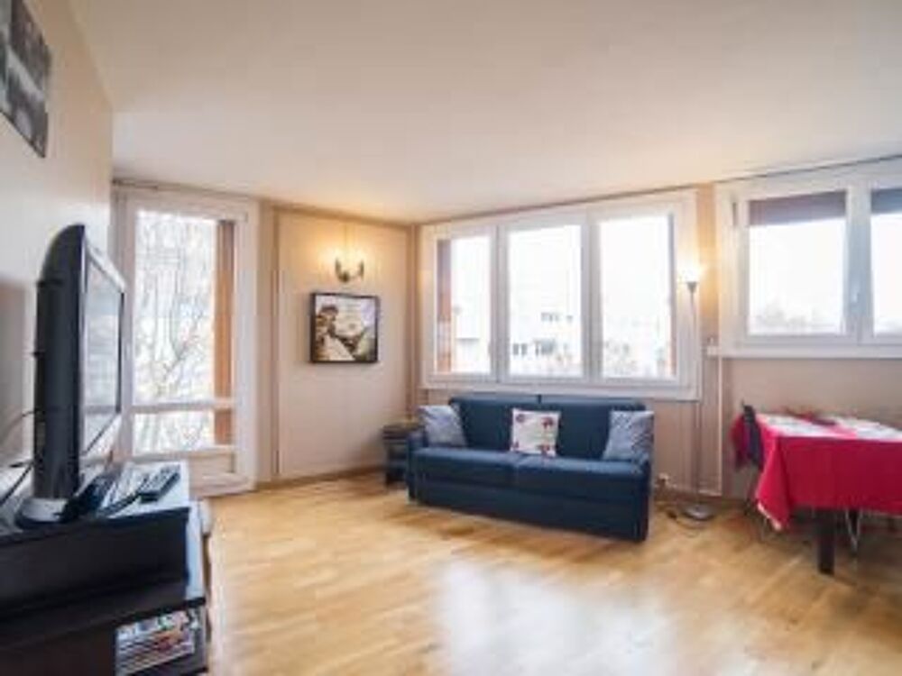   2 pièces ( 3/4 couchages)  80 Euros /nuit Île-de-France, Paris (75019)