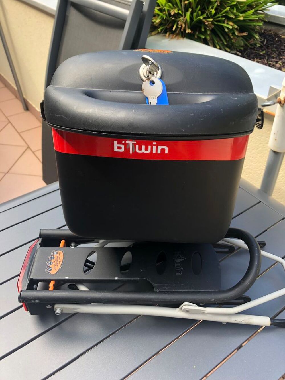 Coffre et porte-bagages pour v&eacute;lo Btwin Vélos