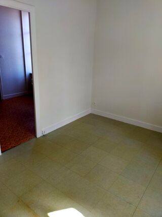  Appartement à louer 2 pièces 36 m²