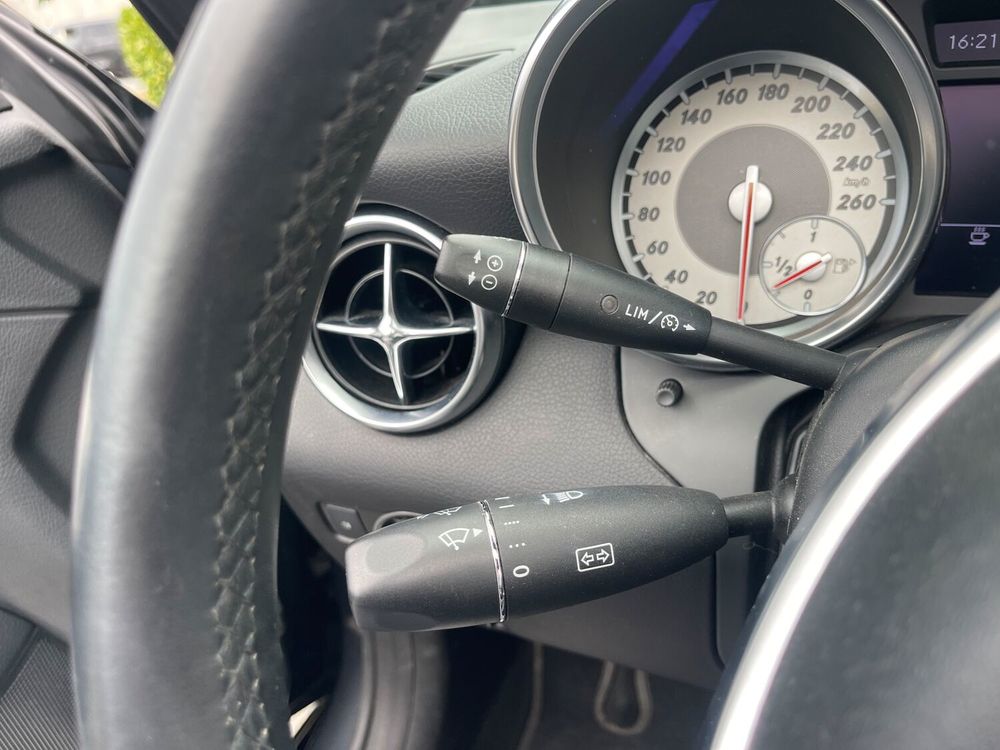 SLK 200 K BlueEFFICIENCY 2012 occasion 33700 M&eacute;rignac