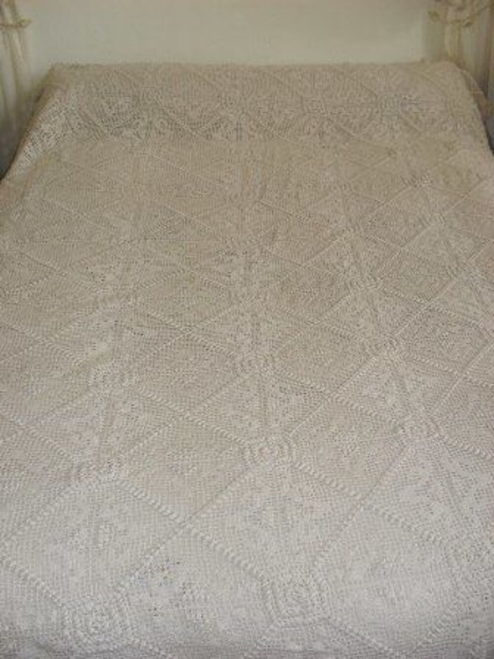 DESSUS DE LIT au crochet Décoration