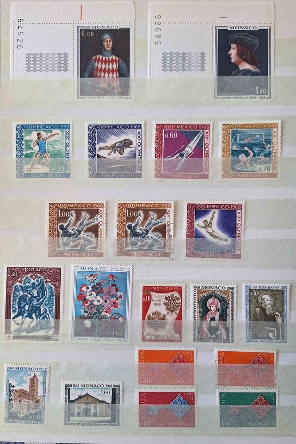 S&eacute;rie de timbres de collection de Monaco A 